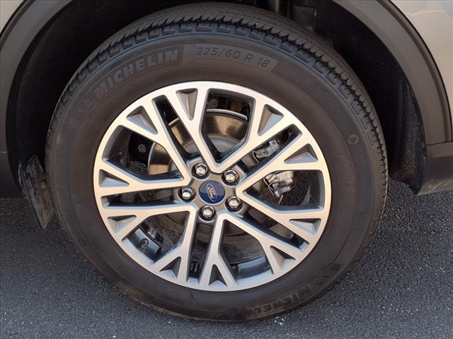 used 2022 Ford Escape car, priced at $23,995