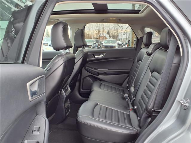 used 2022 Ford Edge car, priced at $30,595