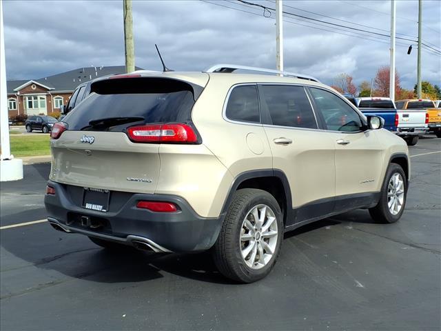 used 2015 Jeep Cherokee car, priced at $11,999