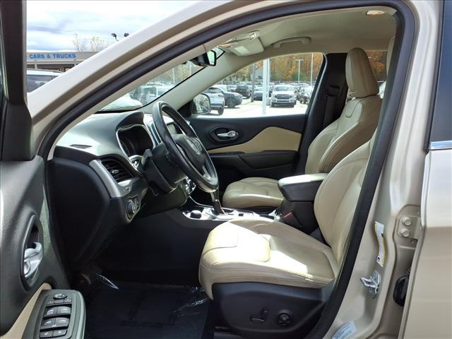 used 2015 Jeep Cherokee car, priced at $11,999