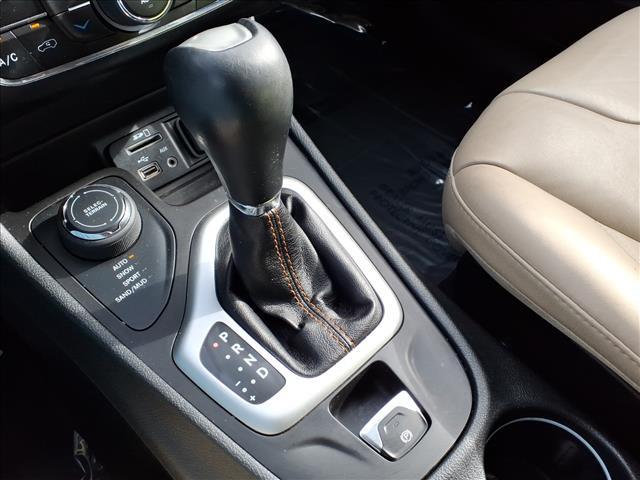 used 2015 Jeep Cherokee car, priced at $11,999