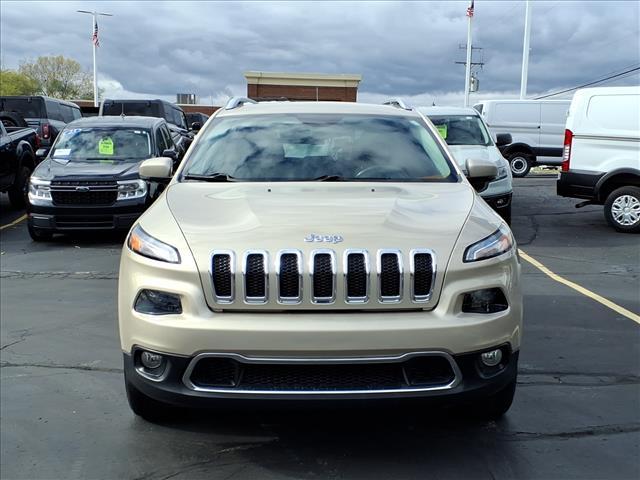 used 2015 Jeep Cherokee car, priced at $11,999