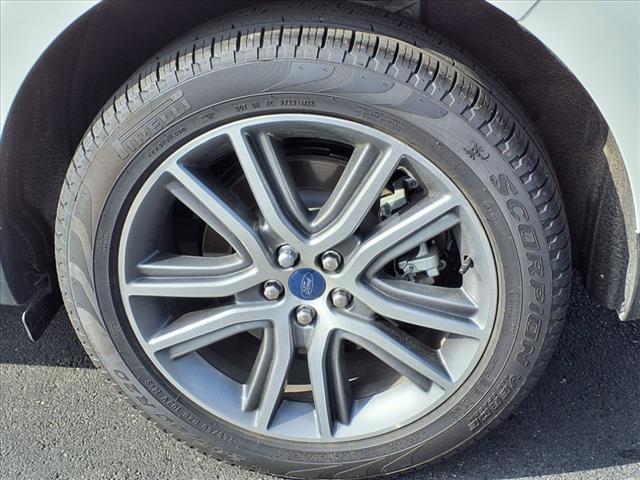 used 2022 Ford Edge car, priced at $31,995