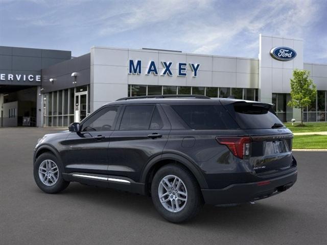 new 2025 Ford Explorer car, priced at $40,401