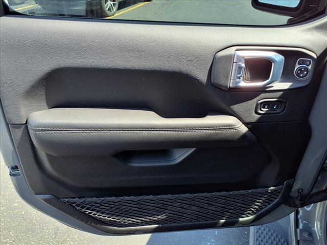 used 2021 Jeep Gladiator car, priced at $35,995