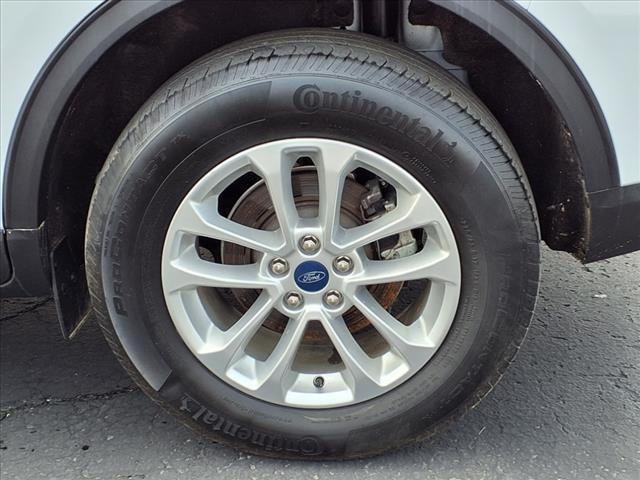 used 2022 Ford Escape car, priced at $25,999