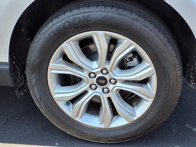 used 2023 Ford Edge car, priced at $27,995