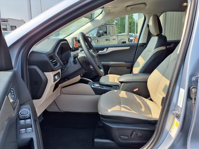 used 2022 Ford Escape car, priced at $23,995
