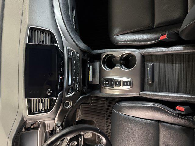 used 2022 Honda Pilot car, priced at $37,990