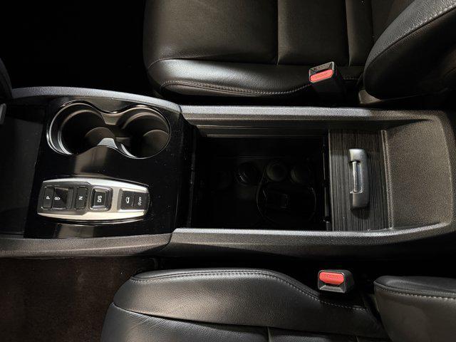 used 2022 Honda Pilot car, priced at $32,990