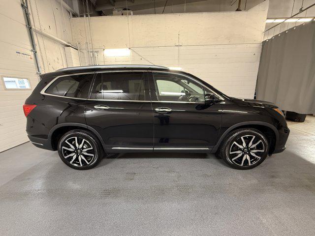 used 2022 Honda Pilot car, priced at $32,990