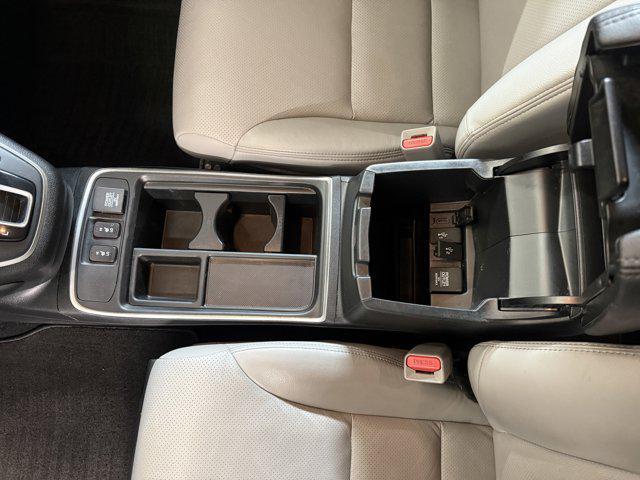 used 2016 Honda CR-V car, priced at $18,900