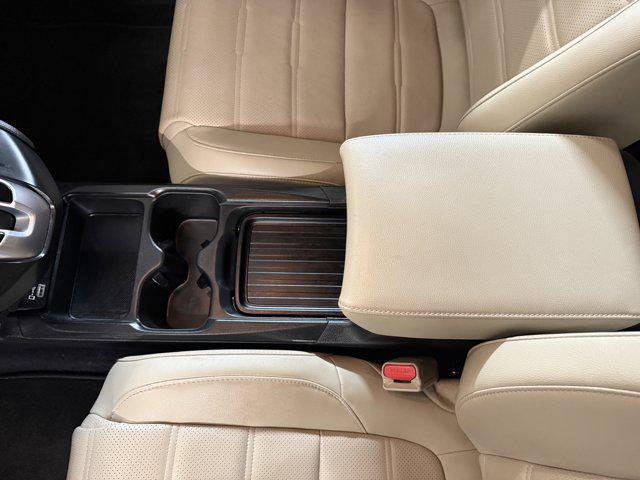 used 2022 Honda CR-V car, priced at $31,590