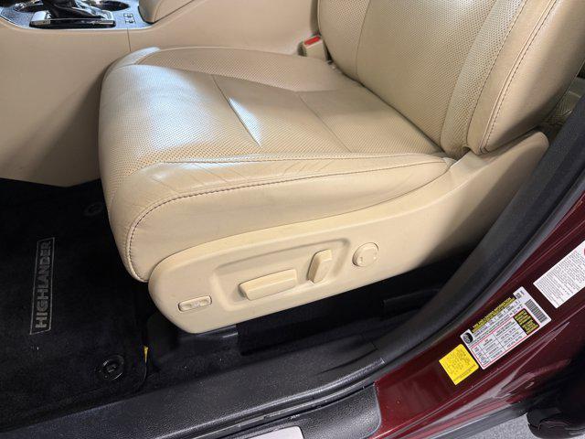 used 2017 Toyota Highlander car, priced at $28,690