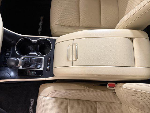 used 2017 Toyota Highlander car, priced at $28,690