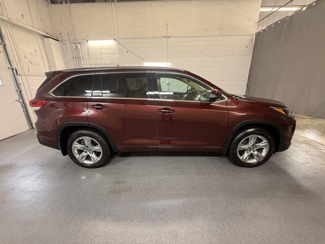 used 2017 Toyota Highlander car, priced at $28,690
