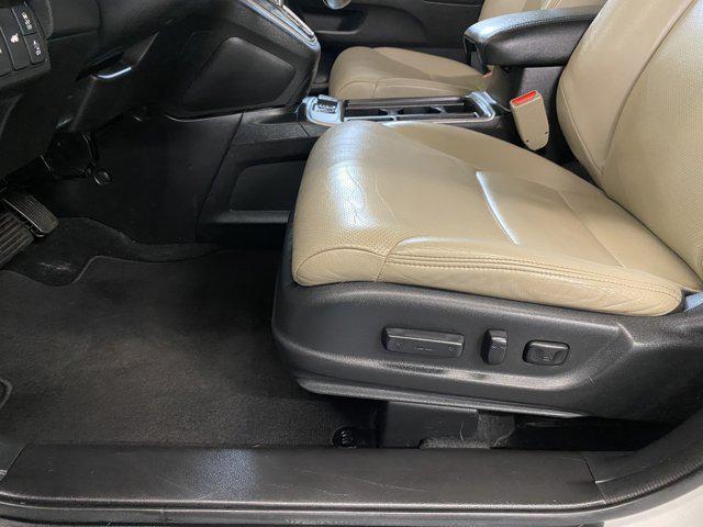 used 2015 Honda CR-V car, priced at $18,590