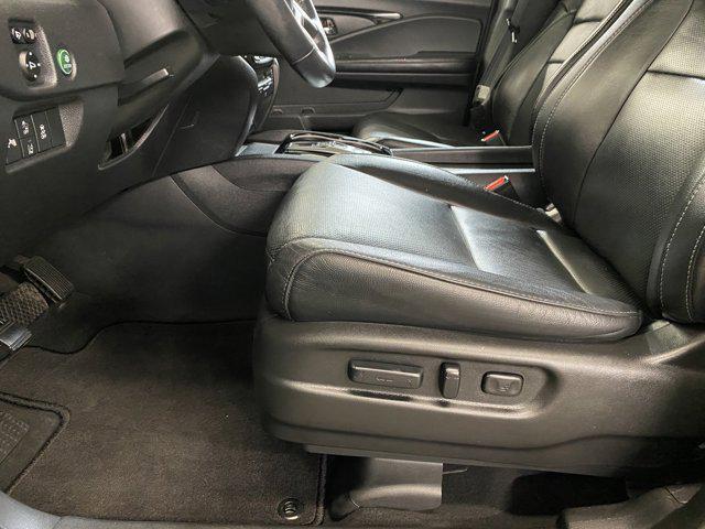 used 2019 Honda Pilot car, priced at $32,990