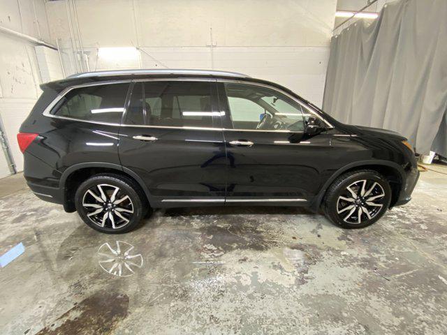 used 2019 Honda Pilot car, priced at $32,990