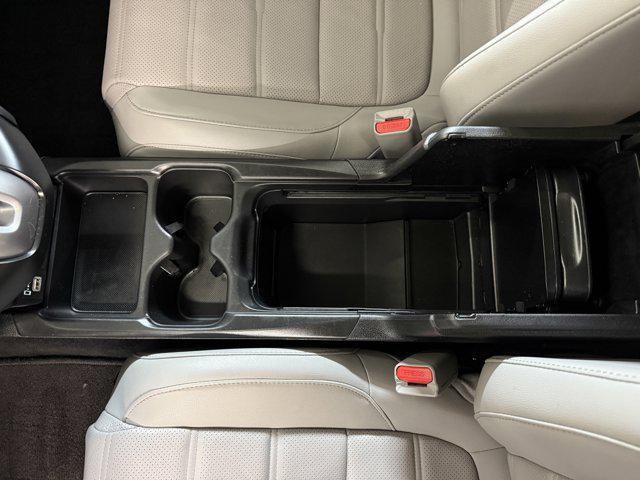 used 2022 Honda CR-V car, priced at $31,800