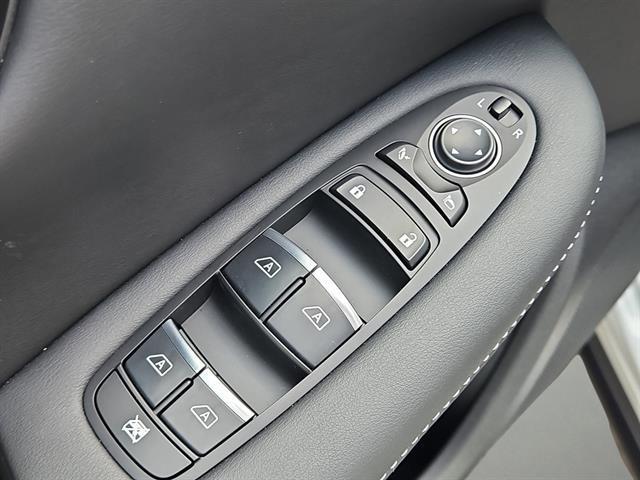 new 2025 INFINITI QX50 car, priced at $45,101