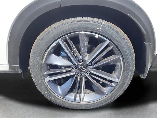 new 2025 INFINITI QX55 car, priced at $47,867