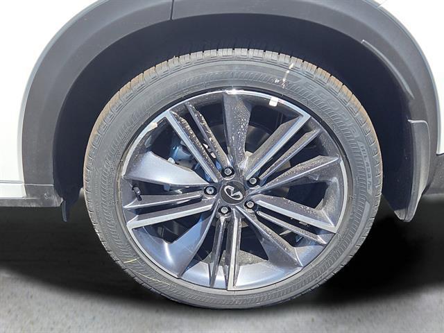 new 2025 INFINITI QX55 car, priced at $47,867