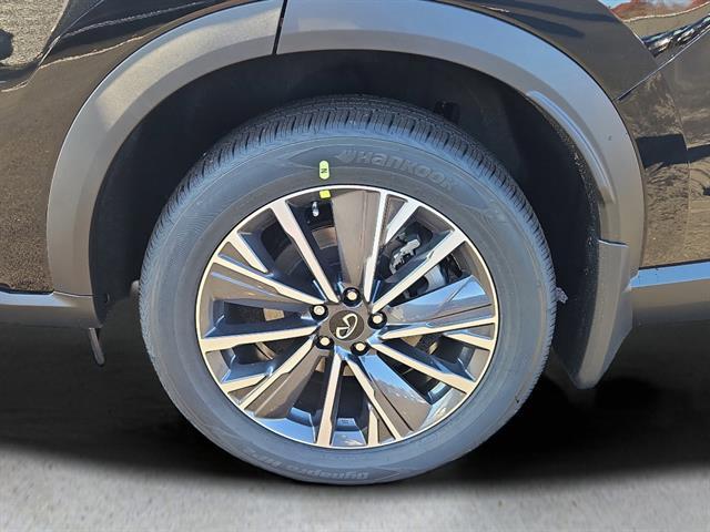 new 2026 INFINITI QX60 car, priced at $53,120