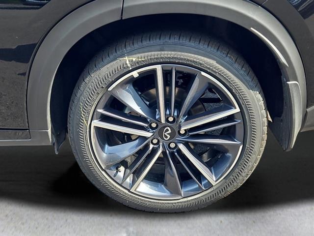 new 2025 INFINITI QX50 car, priced at $43,863