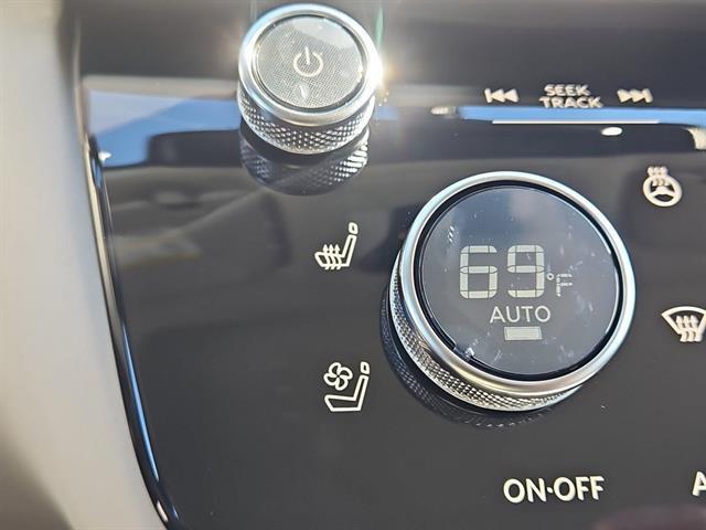 new 2026 INFINITI QX60 car, priced at $62,585