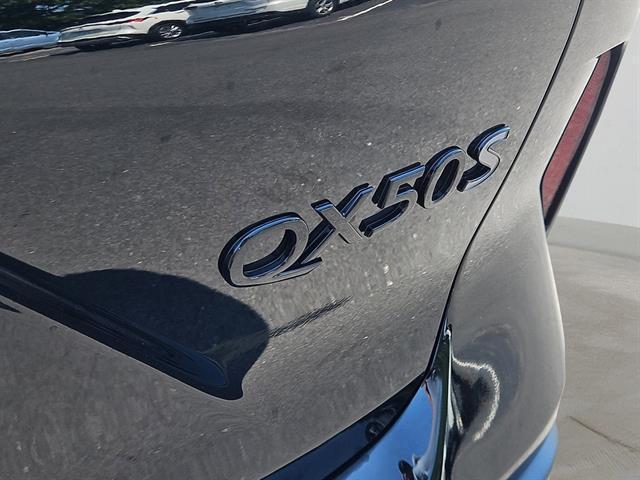 new 2025 INFINITI QX50 car, priced at $43,613