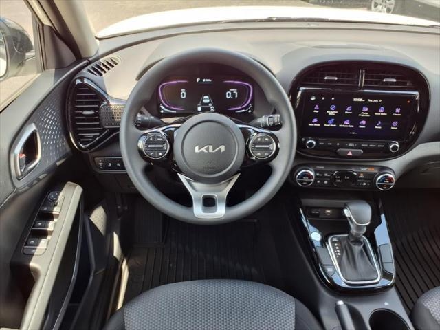 new 2025 Kia Soul car, priced at $23,564