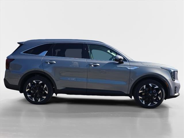 new 2025 Kia Sorento car, priced at $41,180