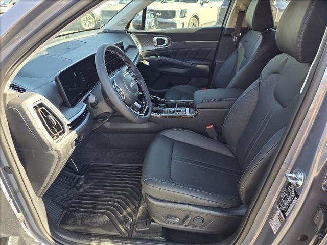 new 2025 Kia Sorento car, priced at $41,180