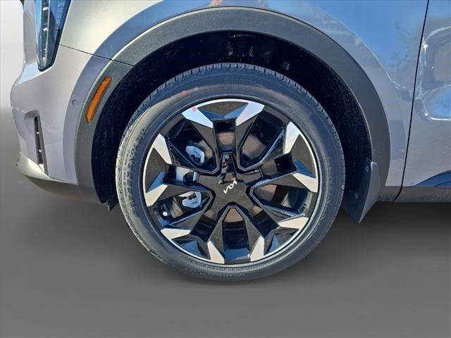 new 2025 Kia Sorento car, priced at $41,180