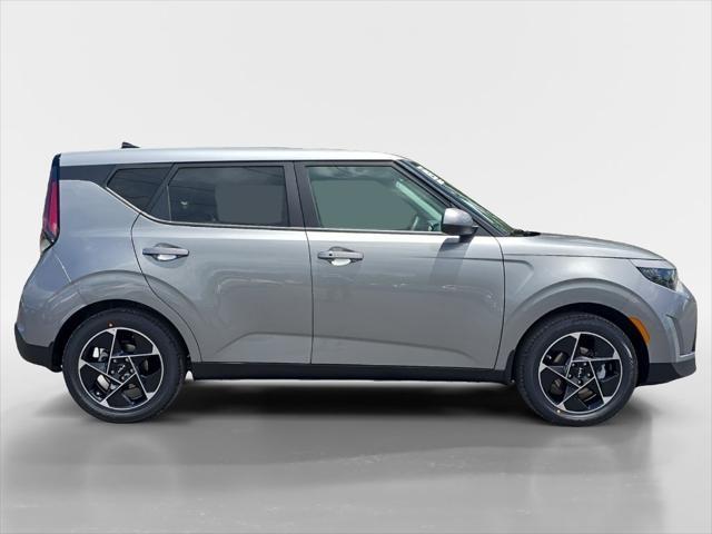 new 2025 Kia Soul car, priced at $25,112