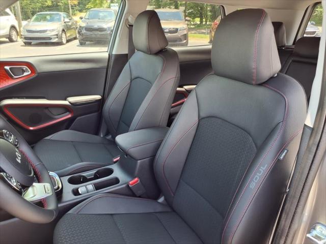 new 2025 Kia Soul car, priced at $25,112