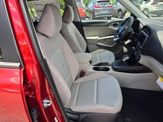 new 2025 Kia Soul car, priced at $21,860