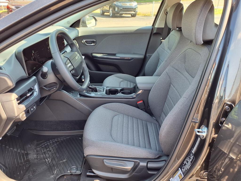 new 2025 Kia K4 car, priced at $24,241