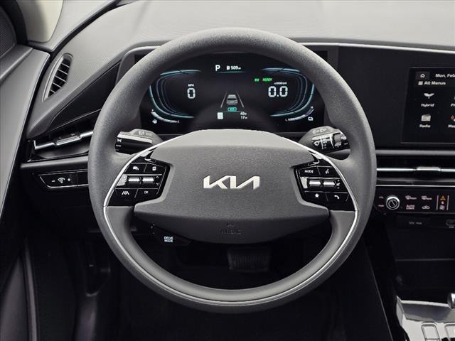 new 2025 Kia Niro car, priced at $28,690