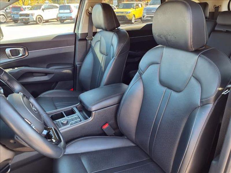 used 2021 Kia Sorento car, priced at $25,995