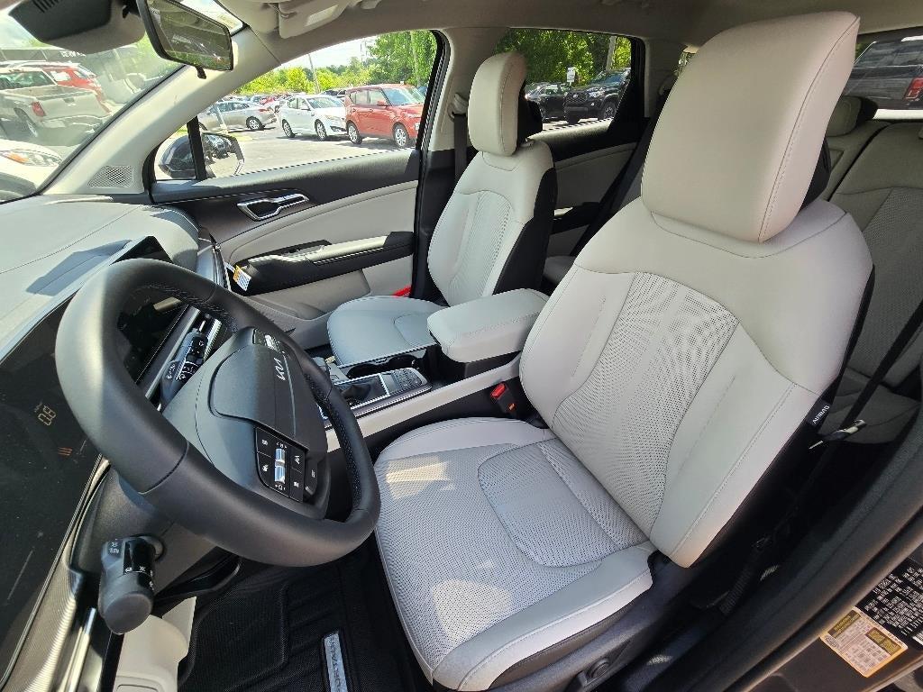 new 2026 Kia Sportage car, priced at $30,951