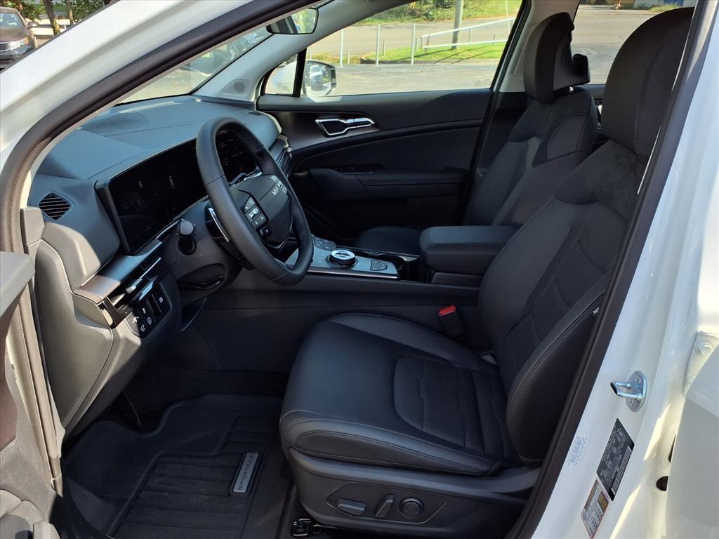 new 2026 Kia Sportage Hybrid car, priced at $40,476