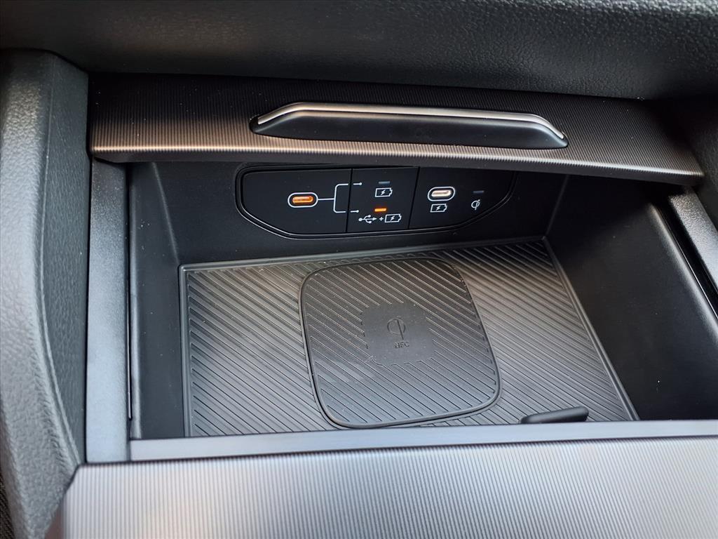 new 2026 Kia Sportage Hybrid car, priced at $40,476