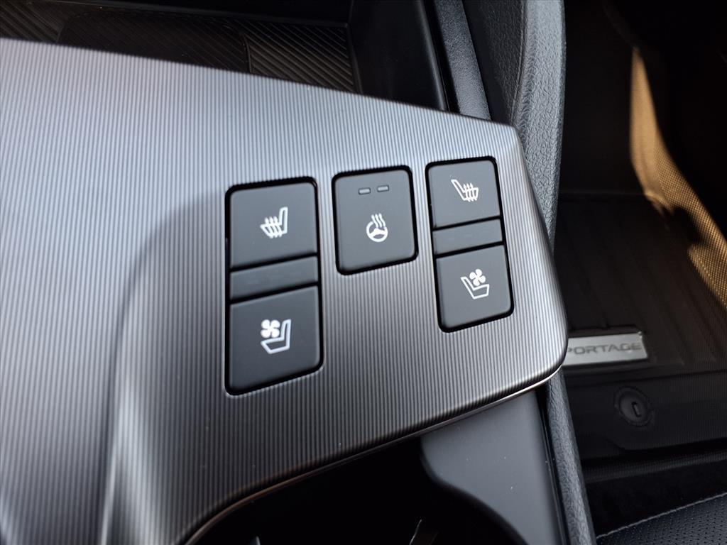 new 2026 Kia Sportage Hybrid car, priced at $40,476