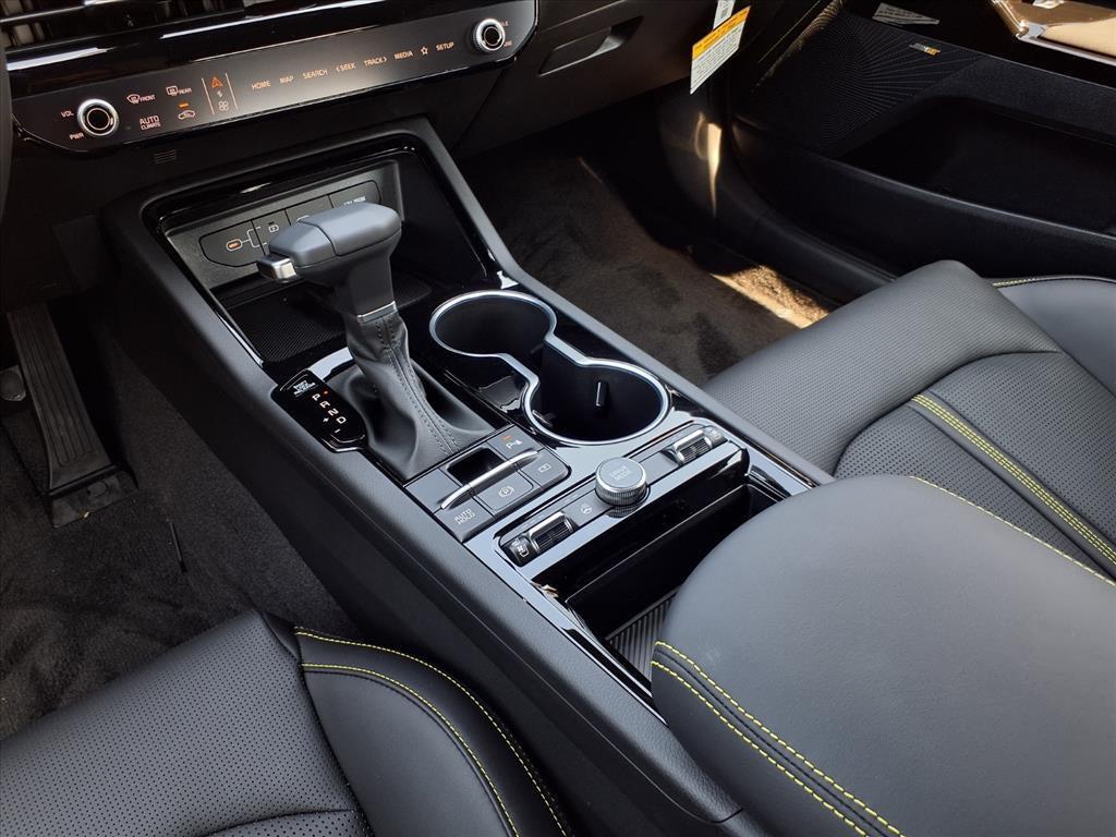 new 2026 Kia K5 car, priced at $40,170