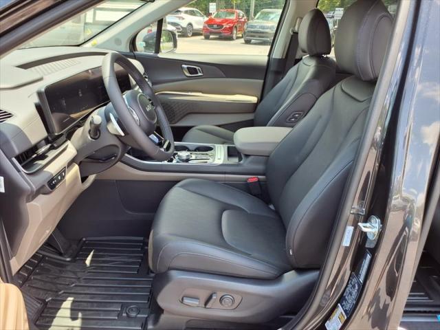 new 2026 Kia Carnival Hybrid car, priced at $42,718