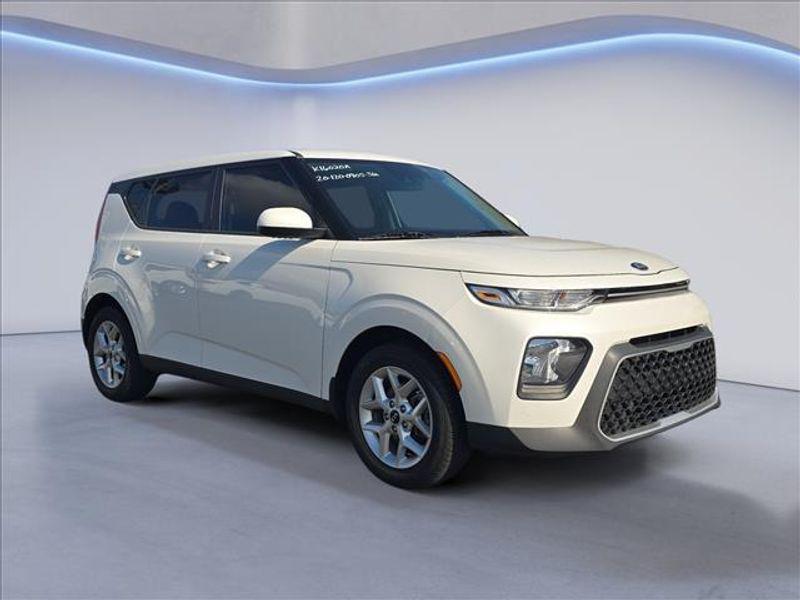 used 2020 Kia Soul car, priced at $9,995