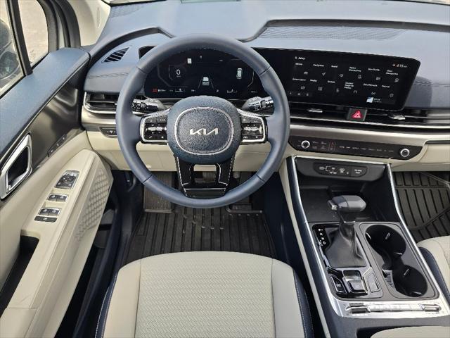 new 2025 Kia Carnival car, priced at $50,864