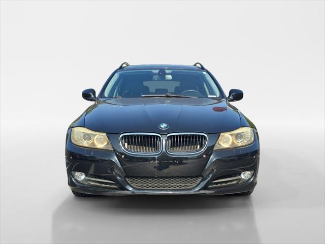 used 2009 BMW 328 car, priced at $12,995